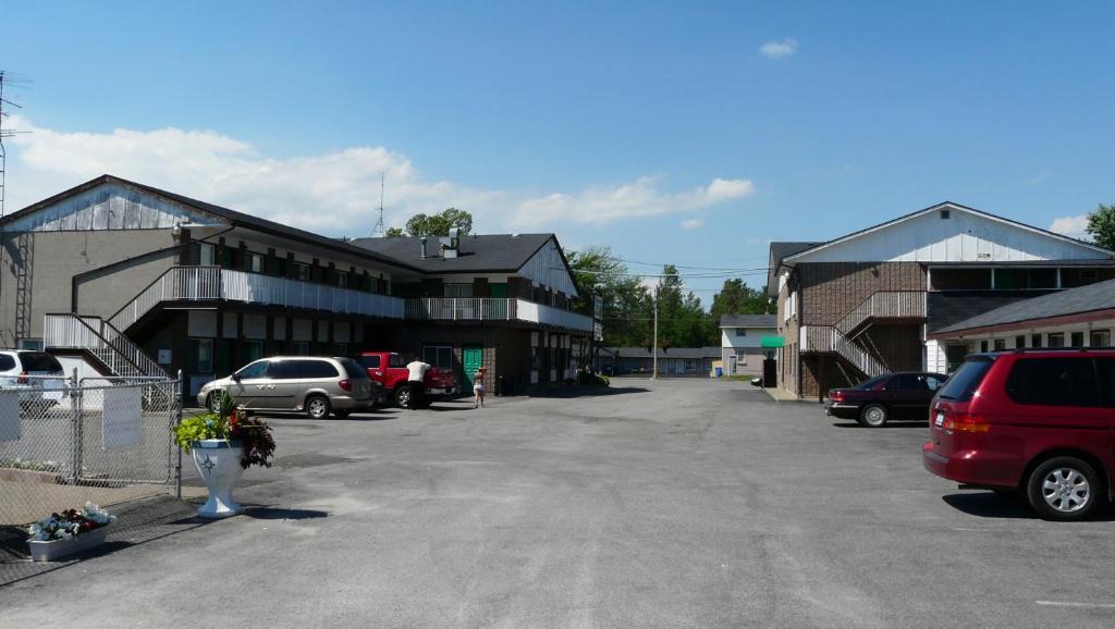 Tropicana Inn Niagara-Fälle Exterior foto