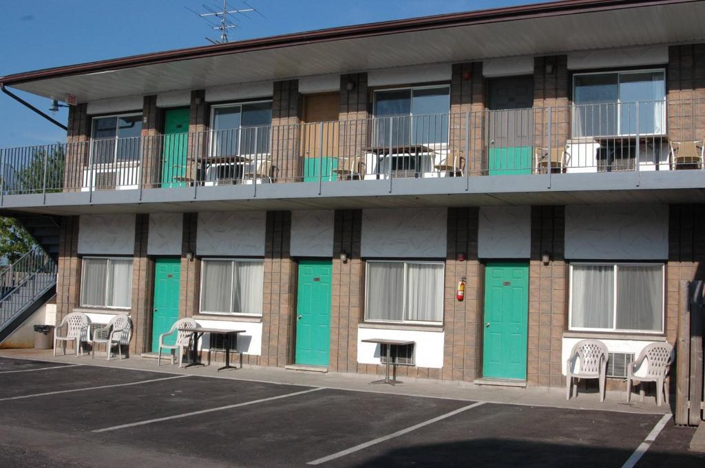 Tropicana Inn Niagara-Fälle Exterior foto